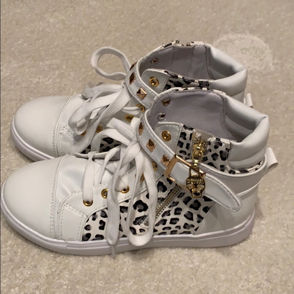 Alexander MCQueen tennis shoes
